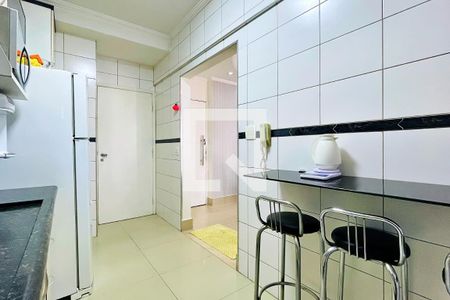 Apartamento à venda com 75m², 3 quartos e 2 vagas Apartamento à venda com 75m², 3 quartos e 2 vagasCozinha