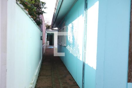 Casa à venda com 140m², 3 quartos e 2 vagasCorredor