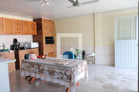 Casa à venda com 140m², 3 quartos e 2 vagasÁrea comum - Salão de festas
