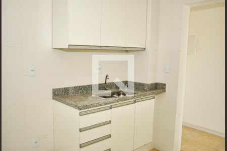Apartamento para alugar com 89m², 2 quartos e 2 vagasCozinha