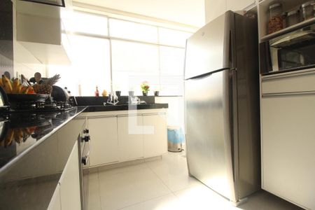 Apartamento à venda com 220m², 3 quartos e 3 vagasCozinha