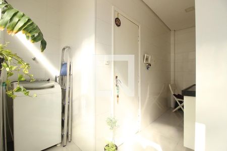 Apartamento à venda com 220m², 3 quartos e 3 vagasÁrea de serviço