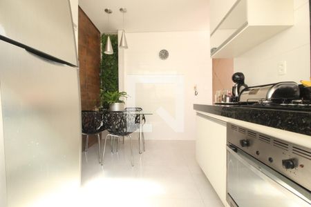 Apartamento à venda com 220m², 3 quartos e 3 vagasCozinha