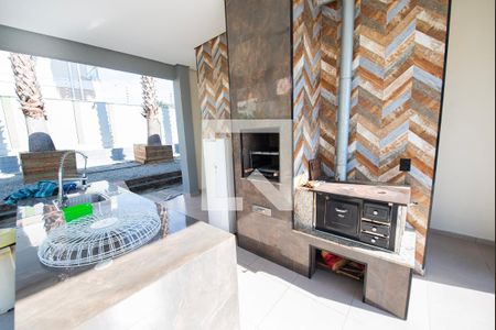 Apartamento para alugar com 47m², 2 quartos e 1 vaga Apartamento para alugar com 47m², 2 quartos e 1 vagaÁrea comum - Churrasqueira