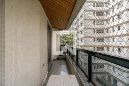 Apartamento à venda com 200m², 4 quartos e 3 vagas