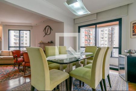 Apartamento à venda com 200m², 4 quartos e 3 vagas