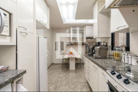 Apartamento à venda com 200m², 4 quartos e 3 vagas