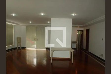 Apartamento à venda com 200m², 4 quartos e 3 vagas