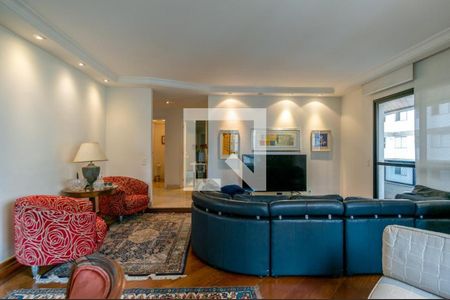 Apartamento à venda com 200m², 4 quartos e 3 vagas