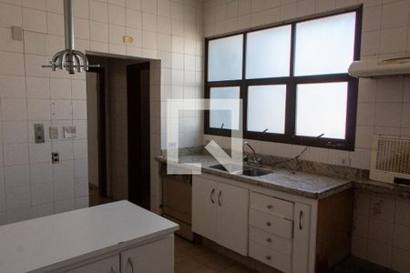 Apartamento à venda com 450m², 5 quartos e 4 vagasCOZINHA
