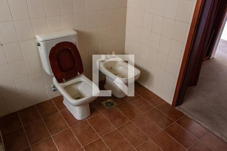 Apartamento à venda com 450m², 5 quartos e 4 vagasBANHEIRO DA SUITE MASTER