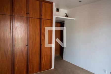 Apartamento à venda com 450m², 5 quartos e 4 vagasSUITE 3