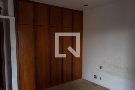 Apartamento à venda com 450m², 5 quartos e 4 vagasSUITE 1