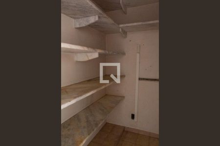 Apartamento à venda com 450m², 5 quartos e 4 vagasDISPENSA