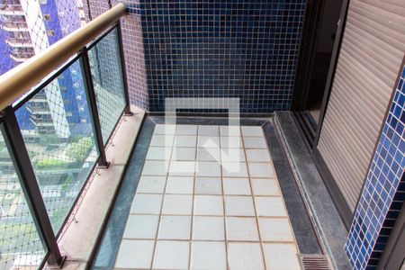 Apartamento à venda com 450m², 5 quartos e 4 vagasSACADA DA SUITE 1