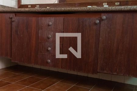 Apartamento à venda com 450m², 5 quartos e 4 vagasBANHEIRO DA SUITE MASTER