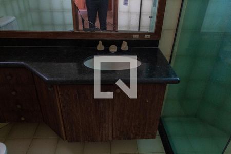 Apartamento à venda com 450m², 5 quartos e 4 vagasBANHEIRO DA SUITE 2