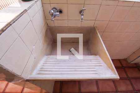 Casa à venda com 253m², 4 quartos e 3 vagas Casa à venda com 253m², 4 quartos e 3 vagasÁrea de Serviço