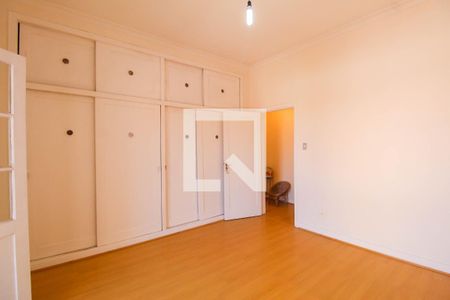 Casa à venda com 253m², 4 quartos e 3 vagas Casa à venda com 253m², 4 quartos e 3 vagasQuarto 2