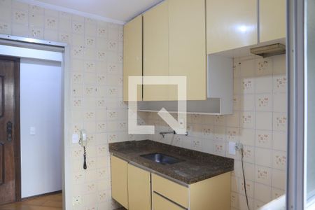 Apartamento para alugar com 77m², 2 quartos e 1 vagaCozinha