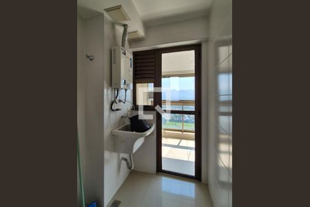 Apartamento à venda com 84m², 3 quartos e 1 vaga Apartamento à venda com 84m², 3 quartos e 1 vagaÁrea de serviço