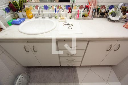 Apartamento à venda com 163m², 3 quartos e 2 vagasBanheiro da Suíte