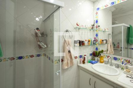 Apartamento à venda com 163m², 3 quartos e 2 vagasBanheiro da Suíte