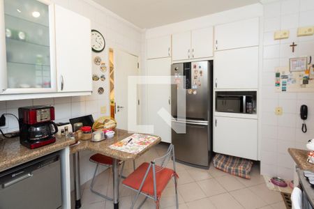 Apartamento à venda com 163m², 3 quartos e 2 vagasCozinha