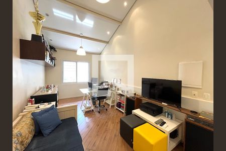 Casa à venda com 350m², 4 quartos e 3 vagasEscritório