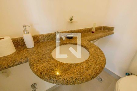 Apartamento à venda com 73m², 2 quartos e 1 vaga Apartamento à venda com 73m², 2 quartos e 1 vagaLavabo