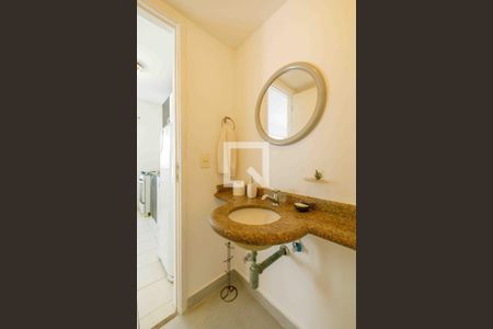 Apartamento à venda com 73m², 2 quartos e 1 vaga Apartamento à venda com 73m², 2 quartos e 1 vagaLavabo