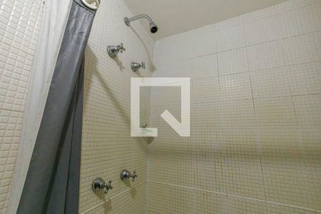Apartamento à venda com 73m², 2 quartos e 1 vaga Apartamento à venda com 73m², 2 quartos e 1 vagaBanheiro da Suíte 2