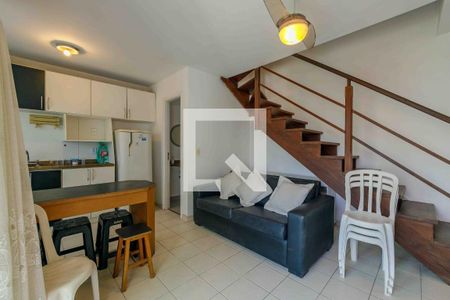 Apartamento à venda com 73m², 2 quartos e 1 vaga Apartamento à venda com 73m², 2 quartos e 1 vagaSala
