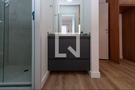 Apartamento à venda com 35m², 2 quartos e sem vaga Apartamento à venda com 35m², 2 quartos e sem vagaBanheiro Social