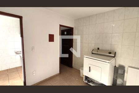 Casa à venda com 415m², 3 quartos e 5 vagas Casa à venda com 415m², 3 quartos e 5 vagasÁrea de serviço