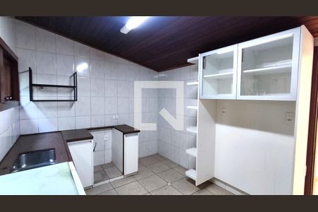 Casa à venda com 415m², 3 quartos e 5 vagas Casa à venda com 415m², 3 quartos e 5 vagasCozinha