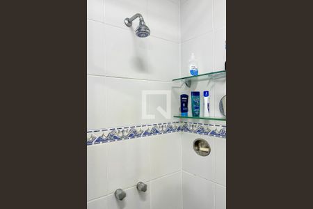 Apartamento à venda com 120m², 3 quartos e sem vaga Apartamento à venda com 120m², 3 quartos e sem vagaBanheiro Social