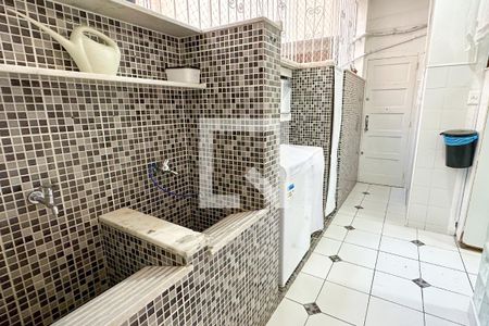 Apartamento à venda com 120m², 3 quartos e sem vaga Apartamento à venda com 120m², 3 quartos e sem vagaÁrea de Serviço