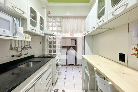 Apartamento à venda com 120m², 3 quartos e sem vaga Apartamento à venda com 120m², 3 quartos e sem vagaCozinha
