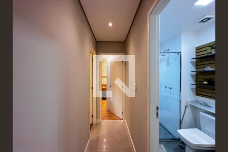 Apartamento à venda com 68m², 2 quartos e 1 vagaCorredor Quartos