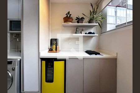 Apartamento à venda com 68m², 2 quartos e 1 vagaVaranda