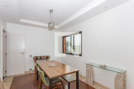 Apartamento à venda com 246m², 4 quartos e 4 vagas