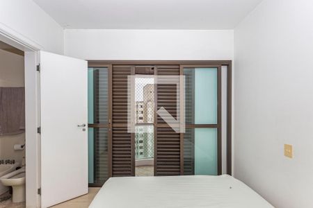 Apartamento à venda com 246m², 4 quartos e 4 vagas