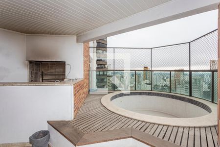 Apartamento à venda com 246m², 4 quartos e 4 vagas