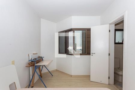 Apartamento à venda com 246m², 4 quartos e 4 vagas