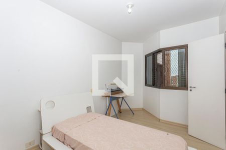 Apartamento à venda com 246m², 4 quartos e 4 vagas