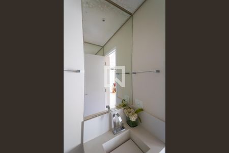 Apartamento para alugar com 77m², 2 quartos e 1 vagaBanheiro