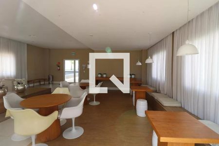 Apartamento para alugar com 77m², 2 quartos e 1 vagaÁrea comum