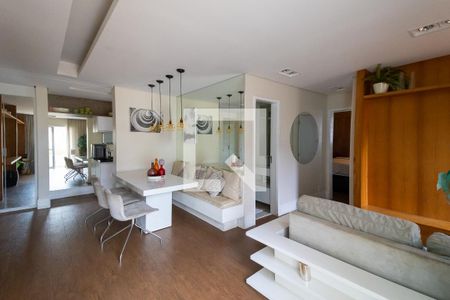 Sala de apartamento para alugar com 2 quartos, 77m² em Jardim Independência, São Paulo