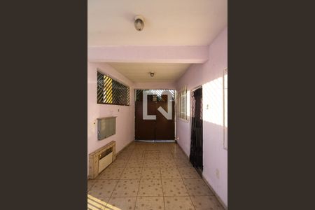 Casa à venda com 89m², 4 quartos e 1 vaga Casa à venda com 89m², 4 quartos e 1 vagaGaragem e Área de Serviço